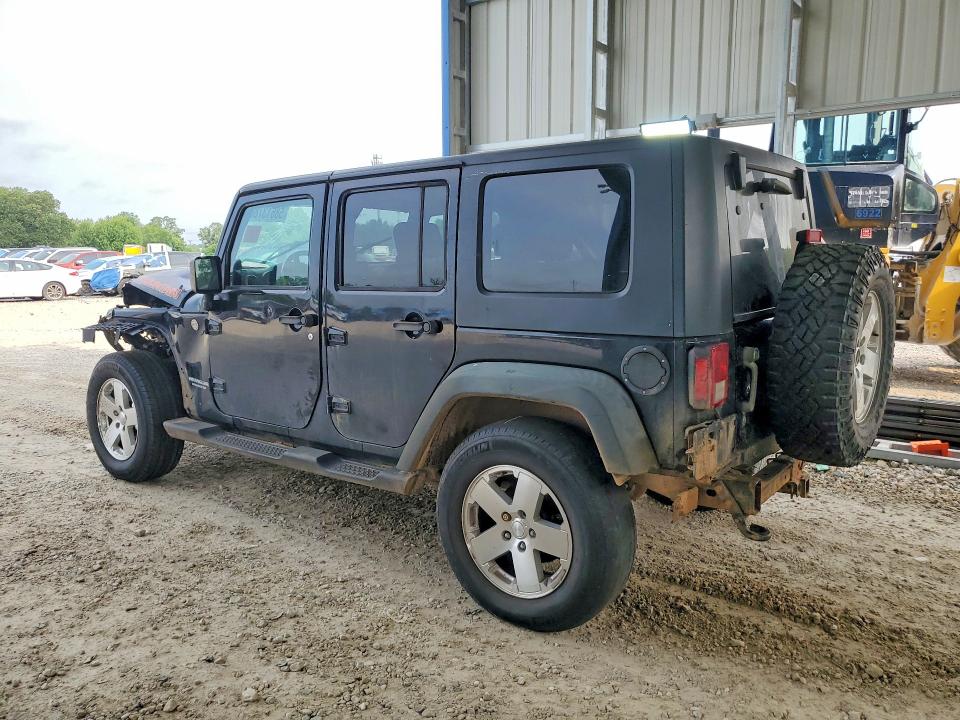 58613786 :رقم المزاد ، 1J4BA3H16AL191051 vin ، 2010 Jeep Wrangler Unlimited مزاد بيع