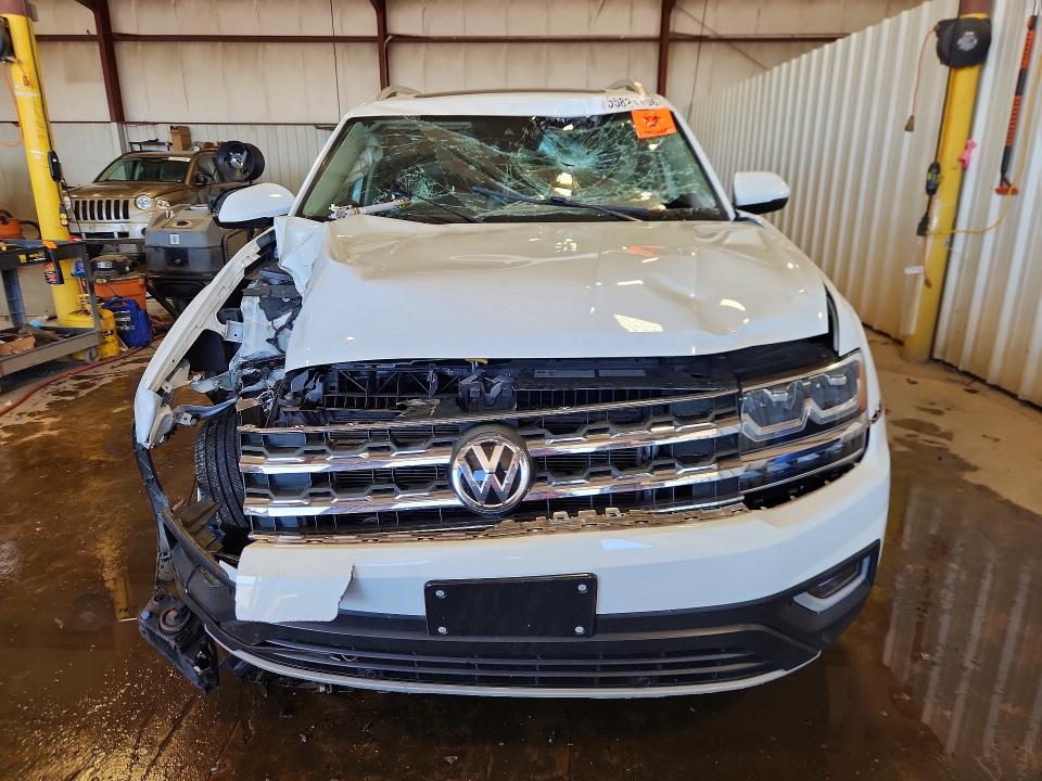 Продаж на аукціоні авто 2018 Volkswagen Atlas, vin: 1V2MR2CA1JC581126, номер лоту: 55821106