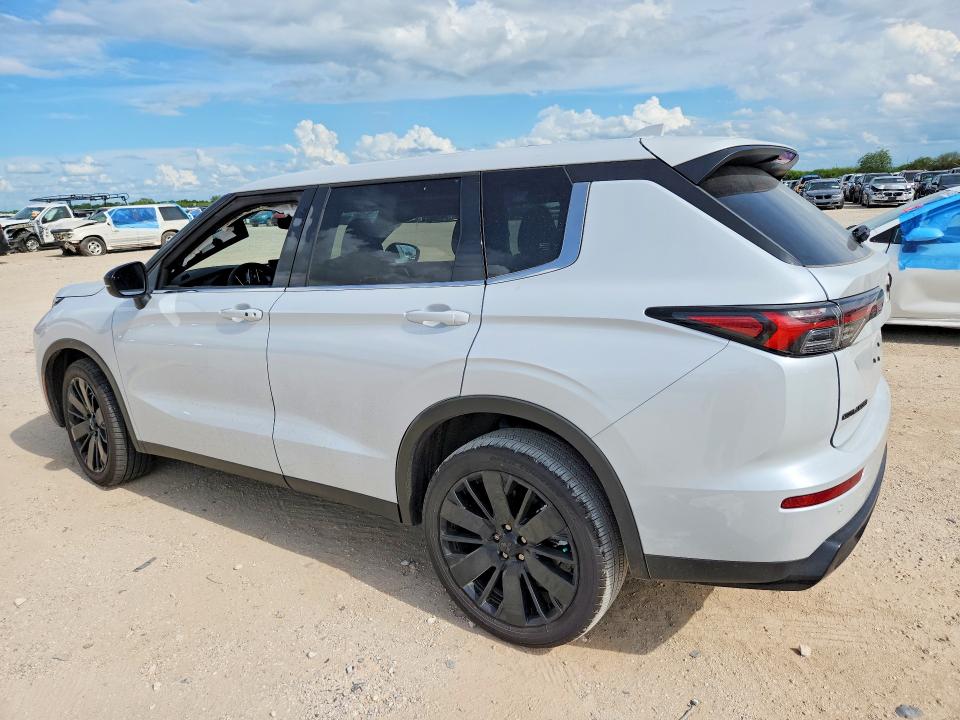 2026 Mitsubishi Outlander მანქანა იყიდება აუქციონზე, vin: JA4J3VABXTZ028892, აუქციონის ნომერი: 56359246