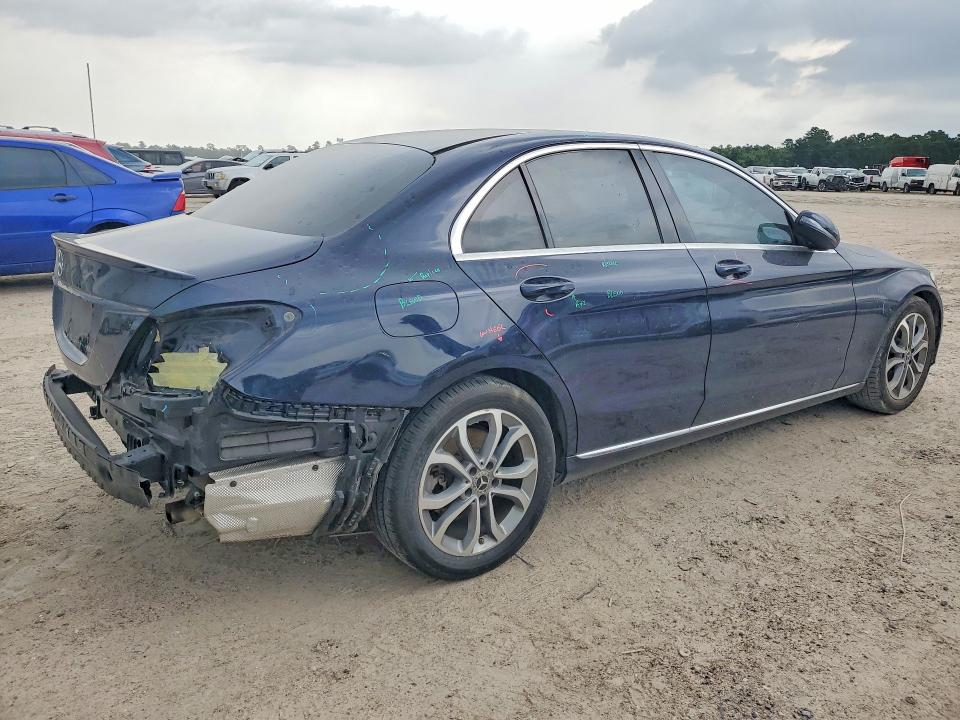 57367806 :رقم المزاد ، WDDWF4JB1JR324559 vin ، 2018 Mercedes-benz C مزاد بيع
