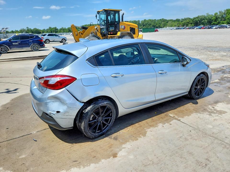 2017 Chevrolet Cruze მანქანა იყიდება აუქციონზე, vin: 3G1BE6SM6HS599626, აუქციონის ნომერი: 56628766