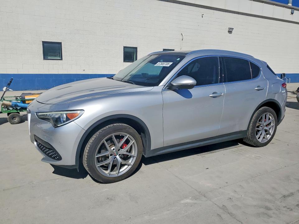 2018 Alfa Romeo Stelvio მანქანა იყიდება აუქციონზე, vin: ZASFAKBN1J7B97630, აუქციონის ნომერი: 57580706