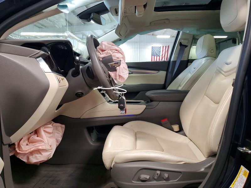 57530266 :رقم المزاد ، 1GYKNDRSXHZ211925 vin ، 2017 Cadillac Xt5 مزاد بيع