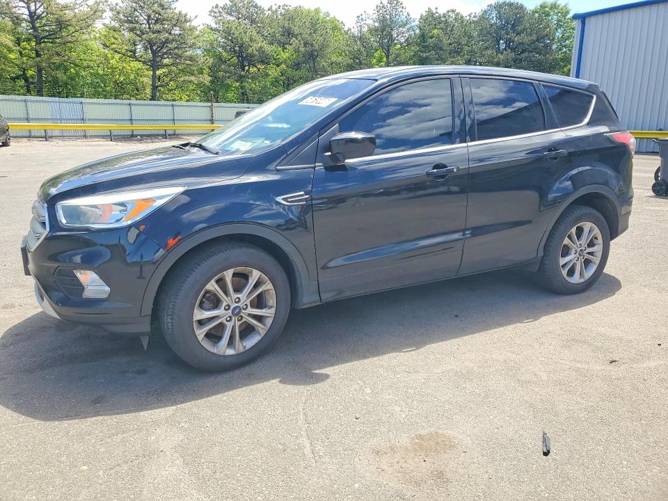 2017 Ford Escape მანქანა იყიდება აუქციონზე, vin: 1FMCU9GD3HUB33429, აუქციონის ნომერი: 54615446