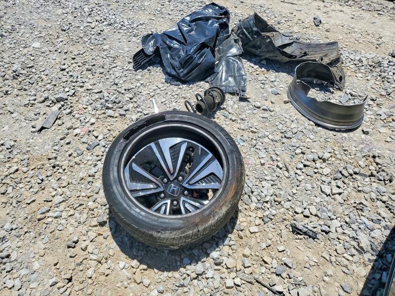 55784916 :رقم المزاد ، 19XFC1F31HE005879 vin ، 2017 Honda Civic مزاد بيع
