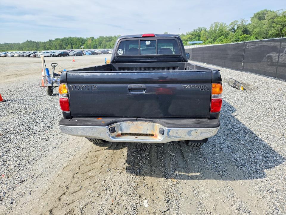 58723466 :رقم المزاد ، 5TEWM72N41Z860680 vin ، 2001 Toyota Tacoma مزاد بيع