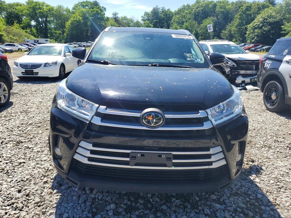Продажа на аукционе авто 2019 Toyota Highlander, vin: 5TDJZRFH1KS580564, номер лота: 56893416