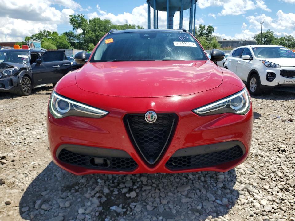 2021 Alfa Romeo Stelvio მანქანა იყიდება აუქციონზე, vin: ZASPAKAN9M7D18656, აუქციონის ნომერი: 57508626