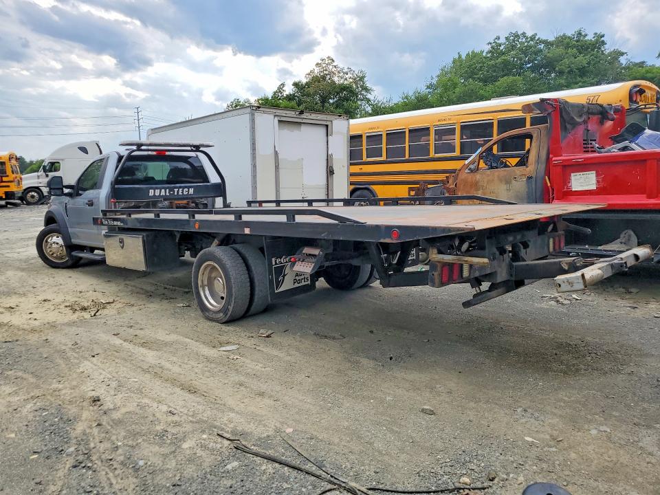 2022 Ford F550 მანქანა იყიდება აუქციონზე, vin: 1FDUF5GN4NDA13103, აუქციონის ნომერი: 63728836