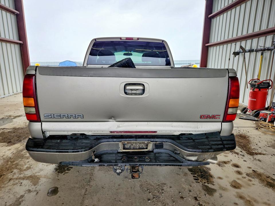 2002 Gmc Sierra მანქანა იყიდება აუქციონზე, vin: 2GTFK69U121324725, აუქციონის ნომერი: 58484626