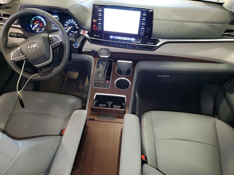 Продажа на аукционе авто 2024 Toyota Sienna, vin: 5TDYSKFC1RS118806, номер лота: 55496476