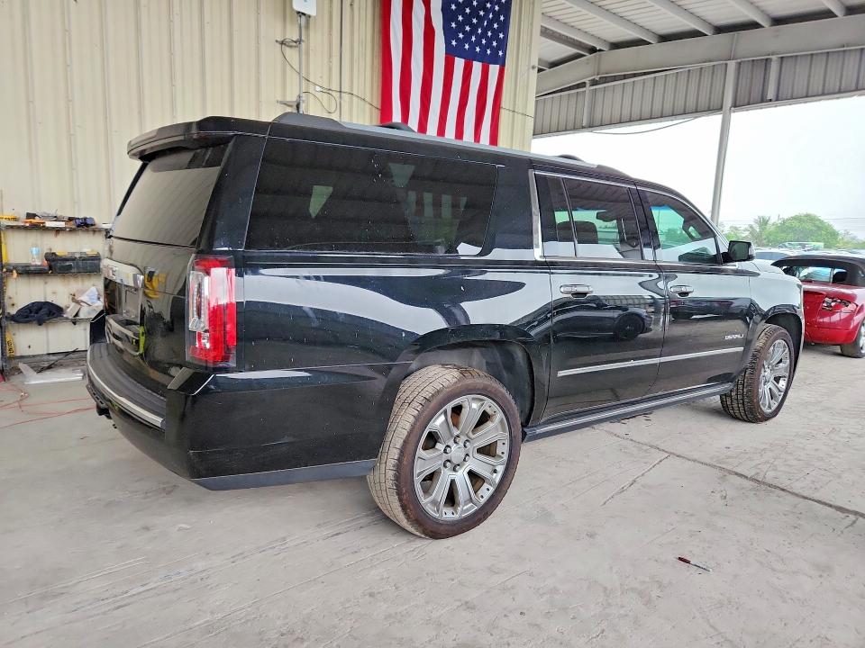2017 Gmc Yukon Xl მანქანა იყიდება აუქციონზე, vin: 1GKS1HKJ4HR320833, აუქციონის ნომერი: 55800466