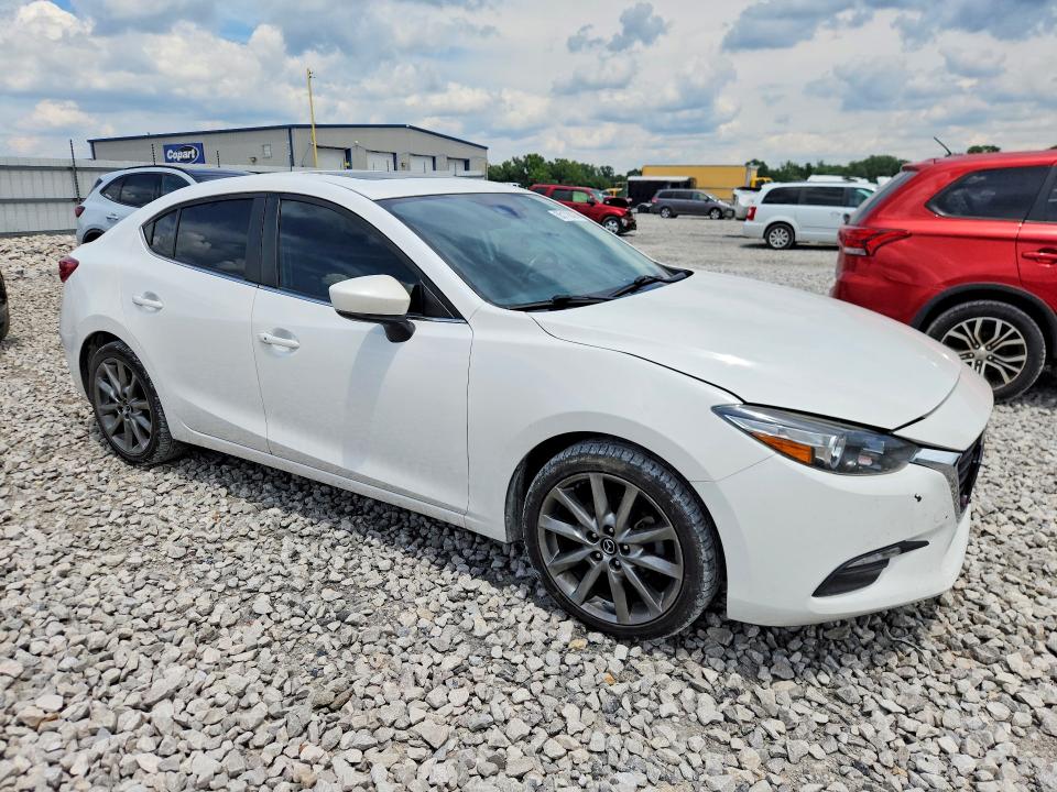 2018 Mazda Mazda 3 მანქანა იყიდება აუქციონზე, vin: 3MZBN1V30JM172060, აუქციონის ნომერი: 55176026