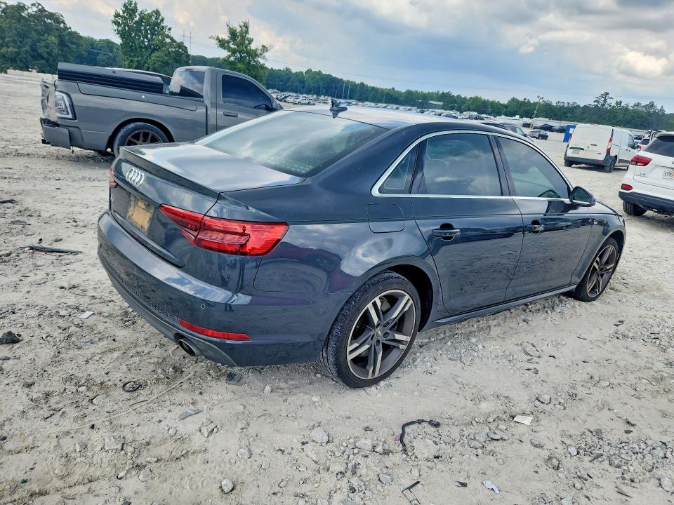 Продаж на аукціоні авто 2017 Audi A4, vin: WAULNAF44HN014574, номер лоту: 55708236
