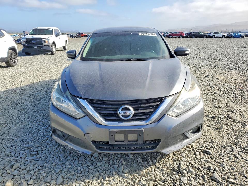 59193376 :رقم المزاد ، 1N4AL3AP8HC188016 vin ، 2017 Nissan Altima مزاد بيع