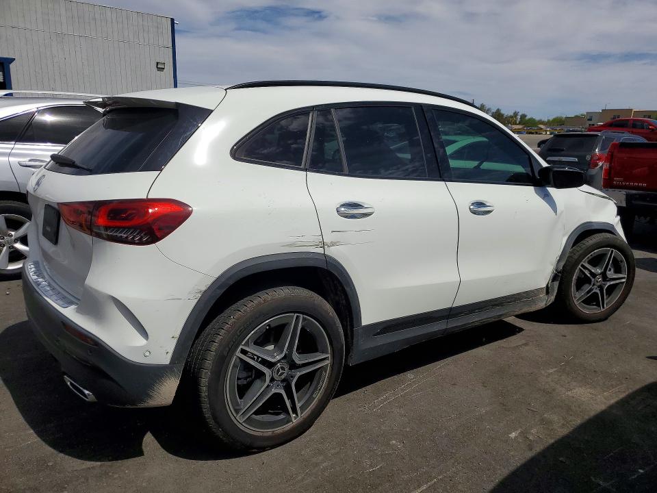 56644556 :رقم المزاد ، W1N4N4GB0MJ251580 vin ، 2021 Mercedes-benz Gla مزاد بيع