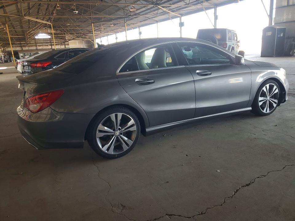 58473346 :رقم المزاد ، WDDSJ4EB0JN510883 vin ، 2018 Mercedes-benz Cla مزاد بيع