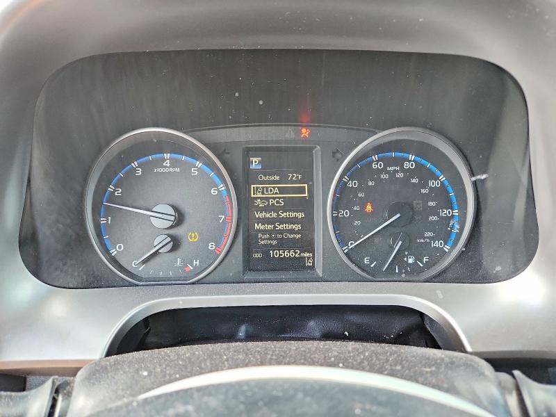 2018 Toyota Rav4 მანქანა იყიდება აუქციონზე, vin: JTMZFREV3JJ185574, აუქციონის ნომერი: 57364746