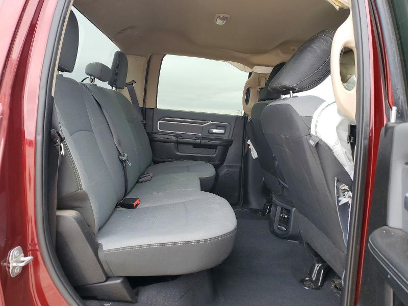 56584656 :رقم المزاد ، 3C6UR5DJ9KG518864 vin ، 2019 Ram 2500 مزاد بيع