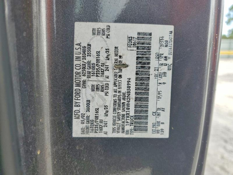 58953416 :رقم المزاد ، 1FTRX18W42NB58994 vin ، 2002 Ford F150 مزاد بيع