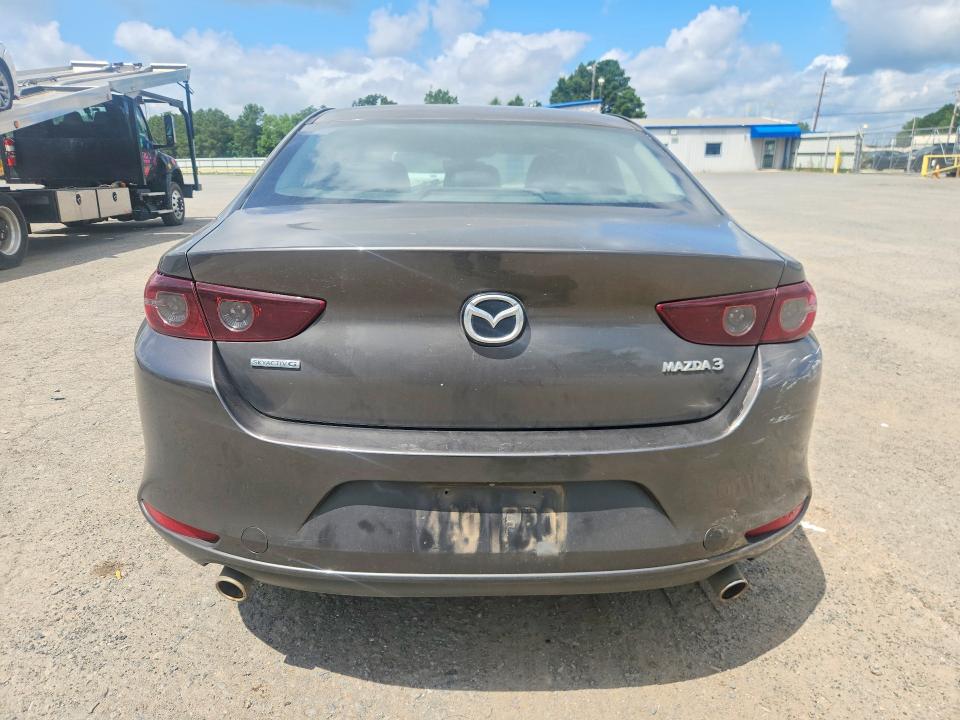 2020 Mazda 3 მანქანა იყიდება აუქციონზე, vin: 3MZBPACL8LM131689, აუქციონის ნომერი: 56549266