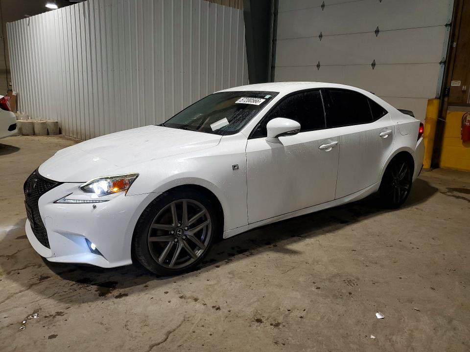 57200566 :رقم المزاد ، JTHCF1D22F5024940 vin ، 2015 Lexus Is مزاد بيع