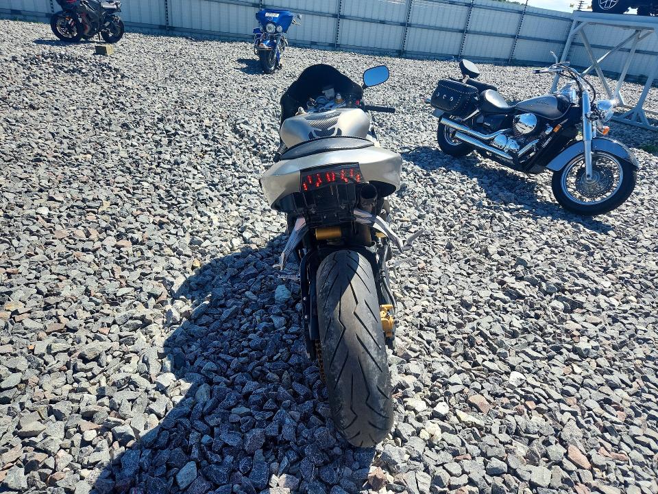 59149176 :رقم المزاد ، JKBZXJC185A003555 vin ، 2005 Kawasaki Zx636 مزاد بيع