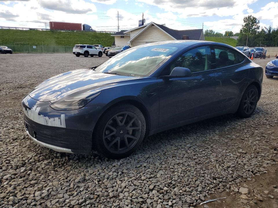 Продажа на аукционе авто 2022 Tesla Model 3, vin: 5YJ3E1EB2NF229724, номер лота: 54327176