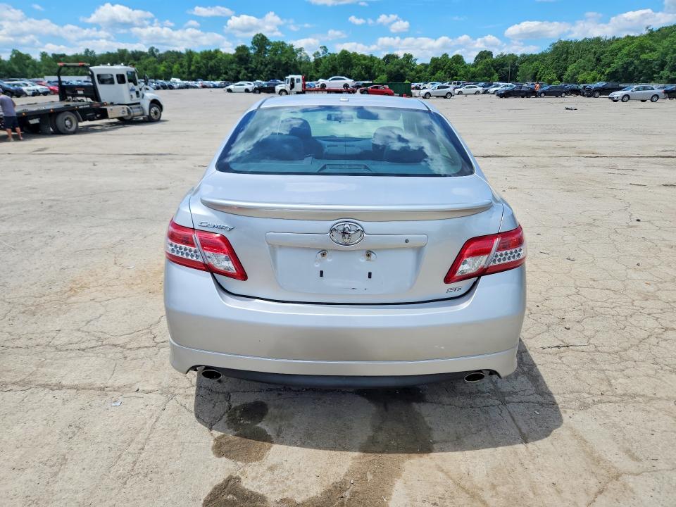 2010 Toyota Camry მანქანა იყიდება აუქციონზე, vin: 4T1BK3EKXAU111398, აუქციონის ნომერი: 57050236