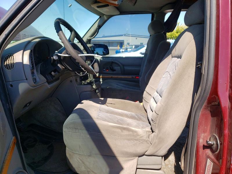 56197556 :رقم المزاد ، 1GDEL19X65B500562 vin ، 2005 Gmc Safari مزاد بيع