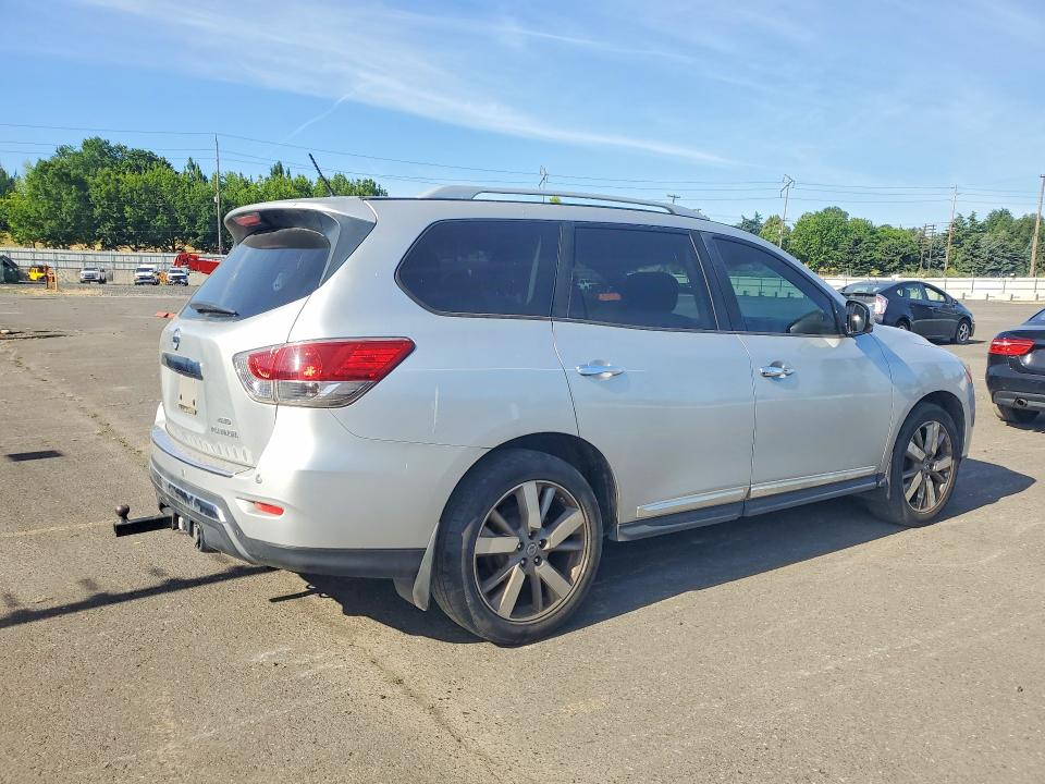 58316116 :رقم المزاد ، 5N1AR2MM7EC621899 vin ، 2014 Nissan Pathfinder مزاد بيع