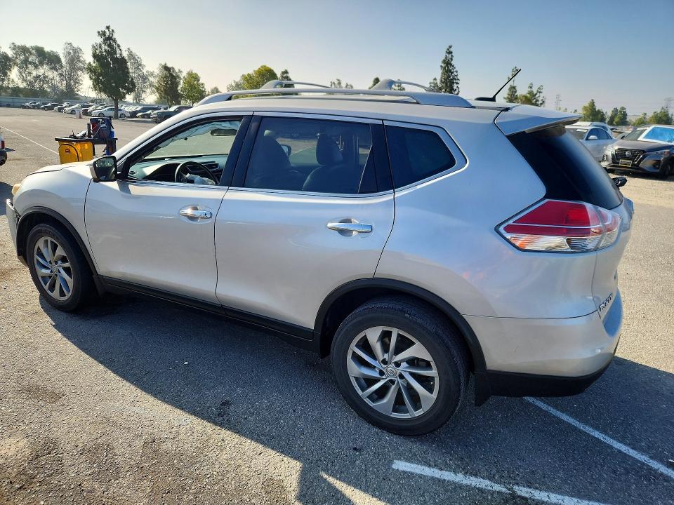 57697316 :رقم المزاد ، 5N1AT2MT9FC861580 vin ، 2015 Nissan Rogue مزاد بيع