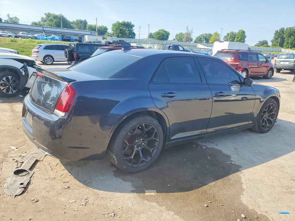 58604436 :رقم المزاد ، 2C3CCABGXKH689505 vin ، 2019 Chrysler 300 مزاد بيع