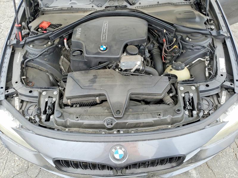 58997766 :رقم المزاد ، WBA3A5C58CF340834 vin ، 2012 Bmw 3 Series 320i Xdrive مزاد بيع