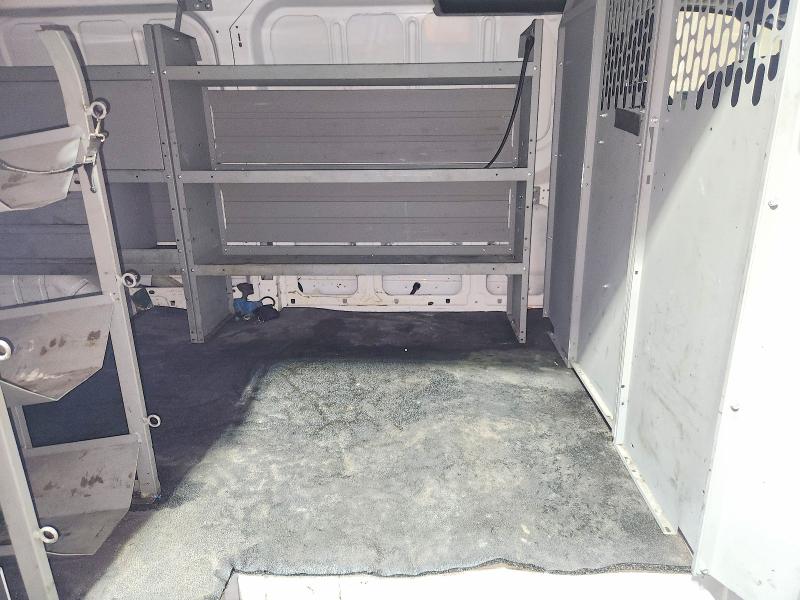 58372106 :رقم المزاد ، 1FTBR1Y84LKB68439 vin ، 2020 Ford Transit مزاد بيع