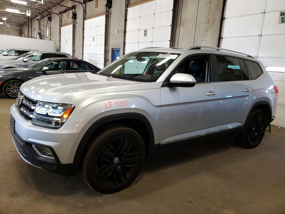 2018 Volkswagen Atlas მანქანა იყიდება აუქციონზე, vin: 1V2MR2CA5JC596888, აუქციონის ნომერი: 57875986