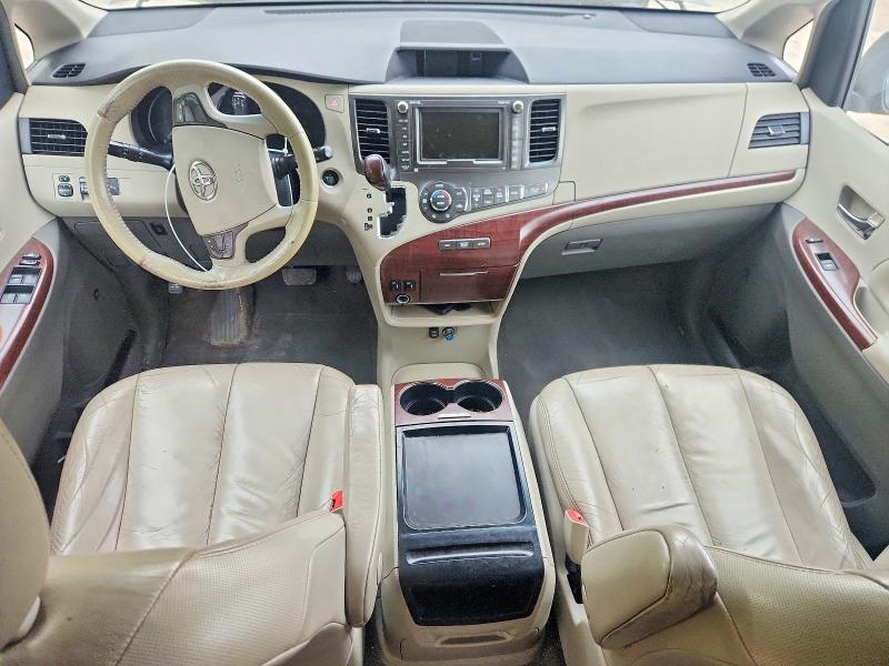2011 Toyota Sienna მანქანა იყიდება აუქციონზე, vin: 5TDYK3DC3BS048448, აუქციონის ნომერი: 56407366