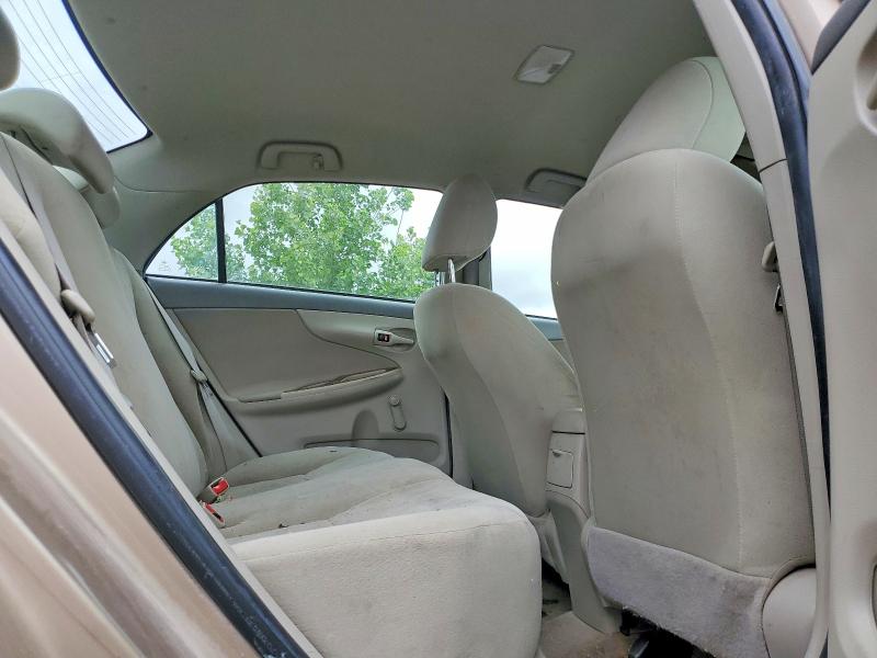57343376 :رقم المزاد ، 2T1BU4EE8AC318626 vin ، 2010 Toyota Corolla مزاد بيع