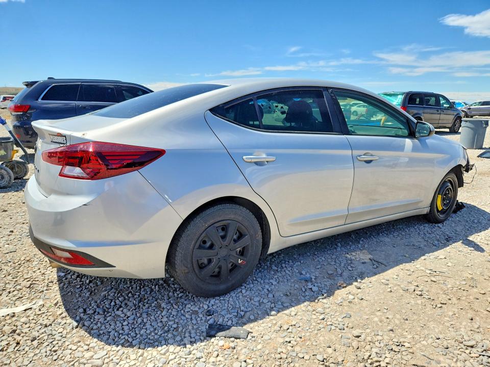 59219396 :رقم المزاد ، 5NPD74LF8KH497941 vin ، 2019 Hyundai Elantra مزاد بيع
