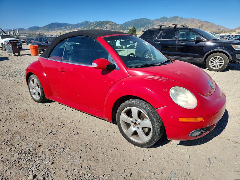 2006 Volkswagen New Beetle მანქანა იყიდება აუქციონზე, vin: 3VWSF31Y86M320635, აუქციონის ნომერი: 57513156