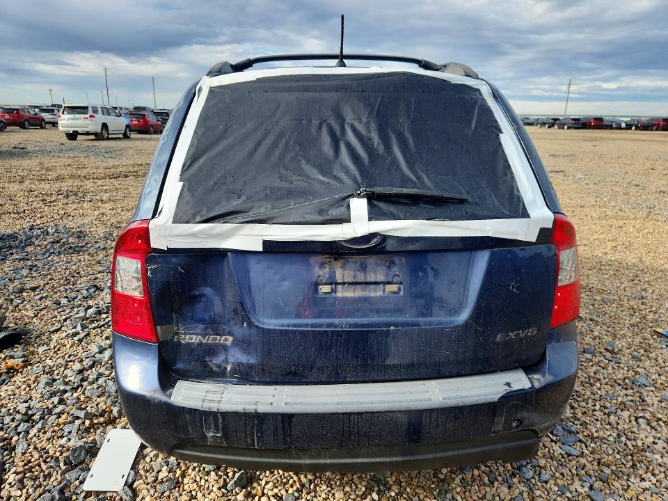 55787626 :رقم المزاد ، KNAFG526087177295 vin ، 2008 Kia Rondo مزاد بيع