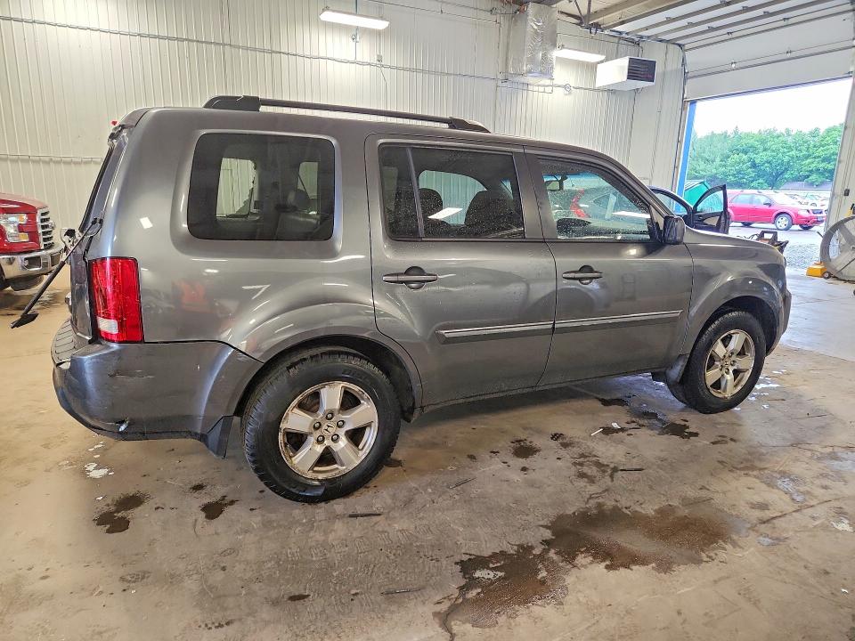 57410256 :رقم المزاد ، 5FNYF4H55BB061793 vin ، 2011 Honda Pilot مزاد بيع