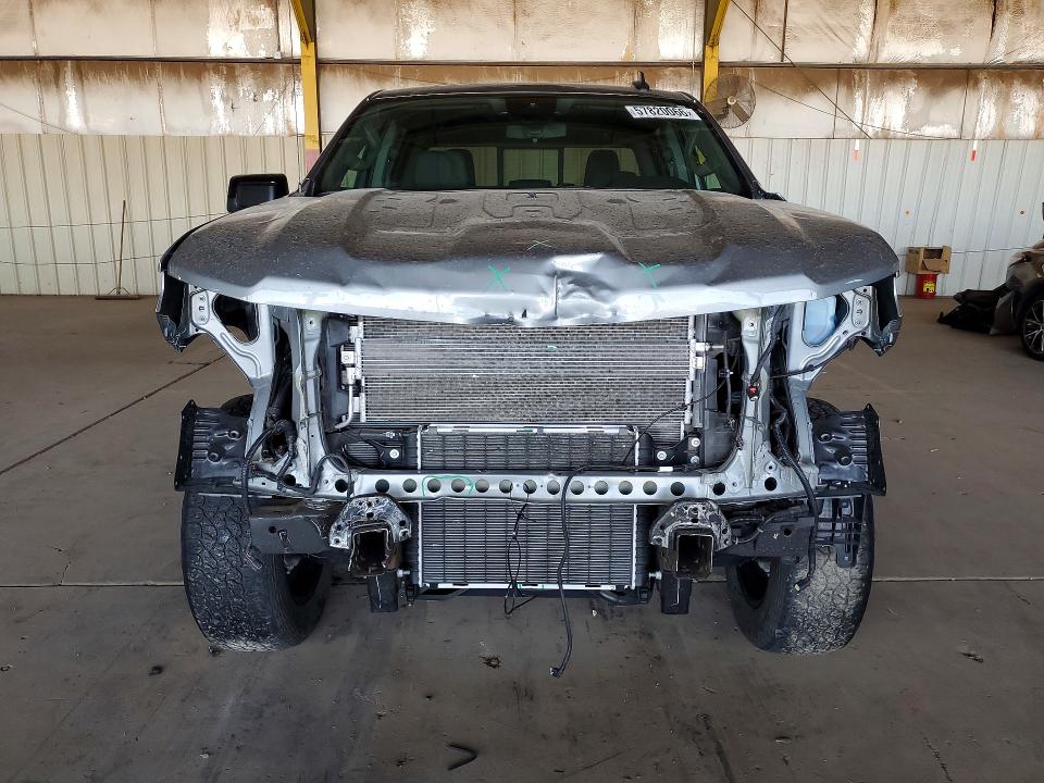 2025 Chevrolet Silverado მანქანა იყიდება აუქციონზე, vin: 3GCUKFE89SG342297, აუქციონის ნომერი: 57820066