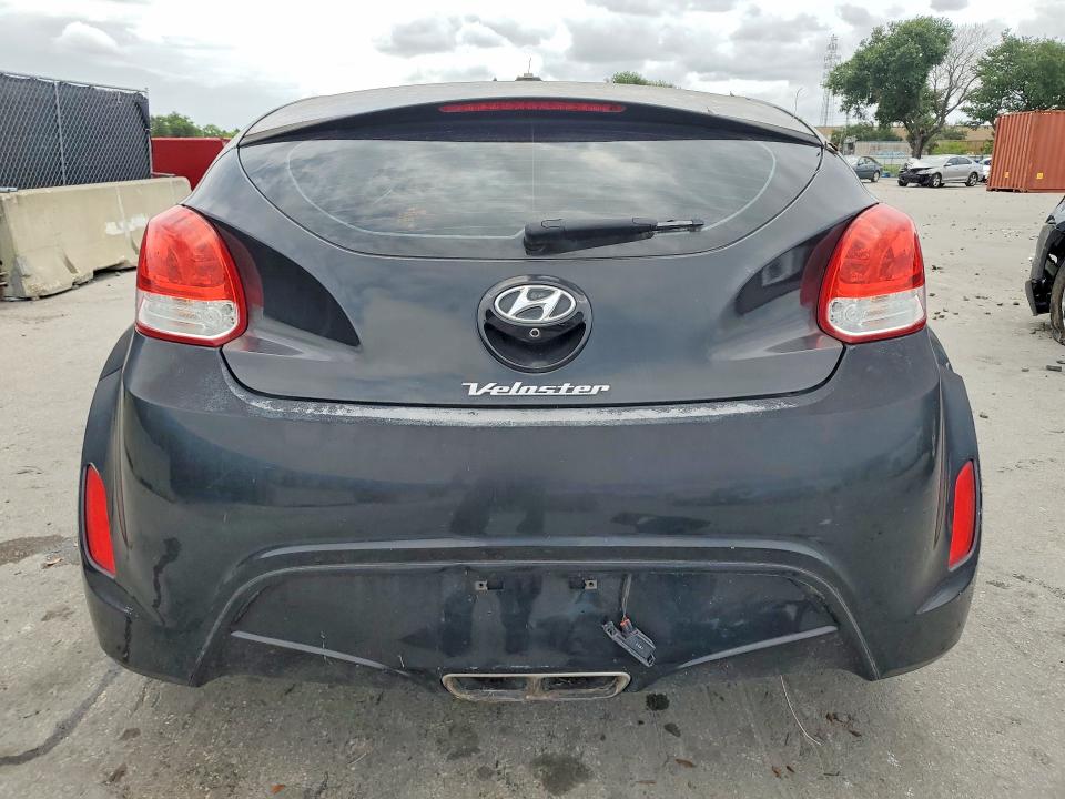 Продаж на аукціоні авто 2017 Hyundai Veloster, vin: KMHTC6AD1HU317715, номер лоту: 55942126