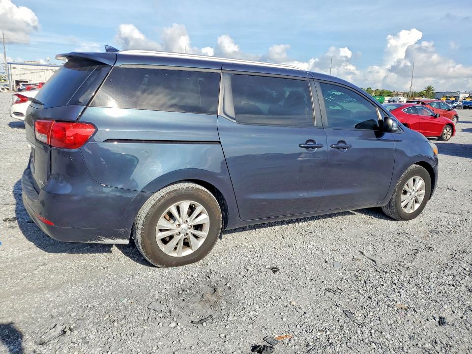 55814846 :رقم المزاد ، KNDMB5C18G6105678 vin ، 2016 Kia Sedona مزاد بيع