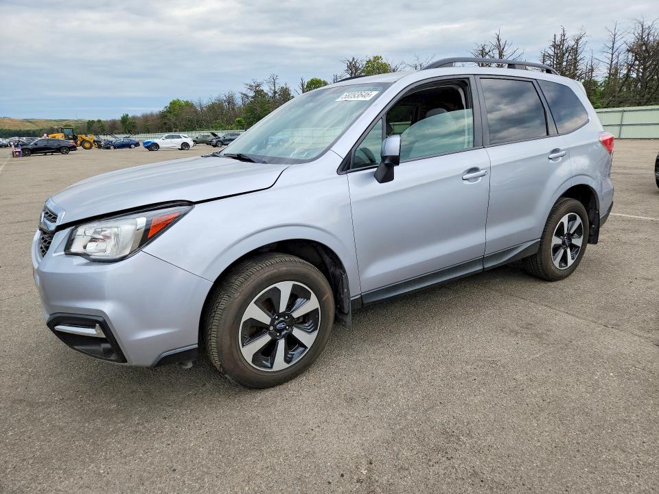 58093646 :رقم المزاد ، JF2SJAGC3JH617702 vin ، 2018 Subaru Forester مزاد بيع