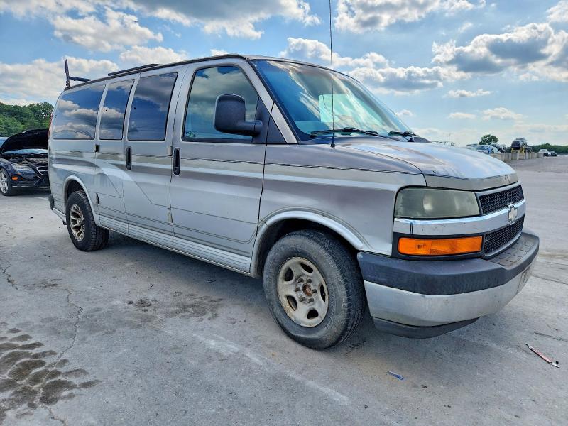 58779396 :رقم المزاد ، 1GBFG15T941155827 vin ، 2004 Chevrolet Express مزاد بيع