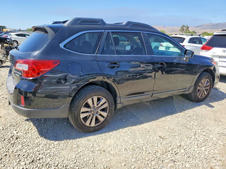 2015 Subaru Outback მანქანა იყიდება აუქციონზე, vin: 4S4BSACC8F3312892, აუქციონის ნომერი: 57198156