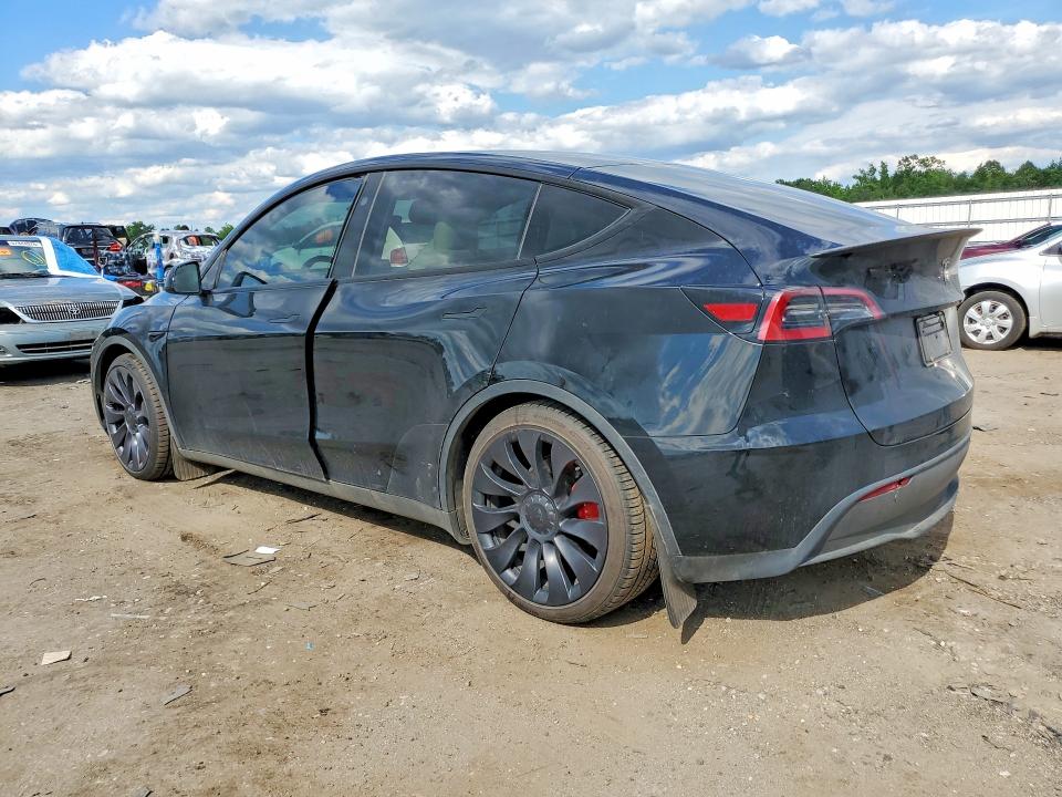 2025 Tesla Model Y მანქანა იყიდება აუქციონზე, vin: 7SAYGDEF3SA343294, აუქციონის ნომერი: 56717636