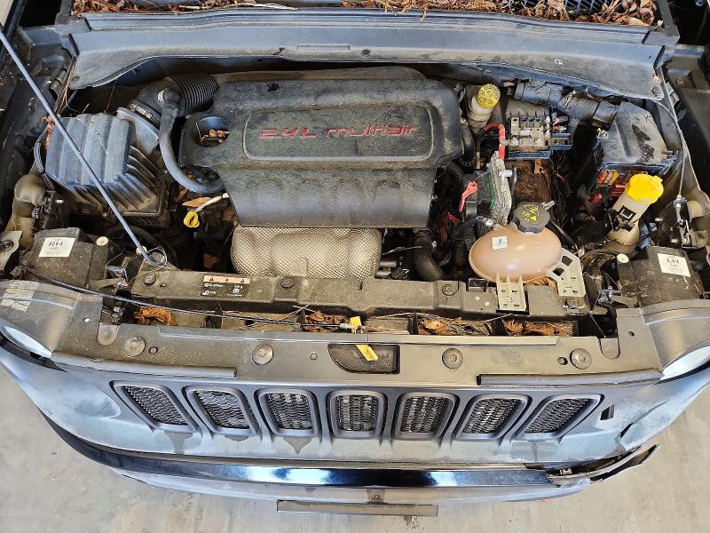 55397086 :رقم المزاد ، ZACCJBCT6GPD67100 vin ، 2016 Jeep Renegade مزاد بيع
